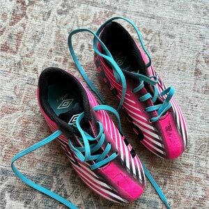 Umbro Toddler size 9 soccer cleats